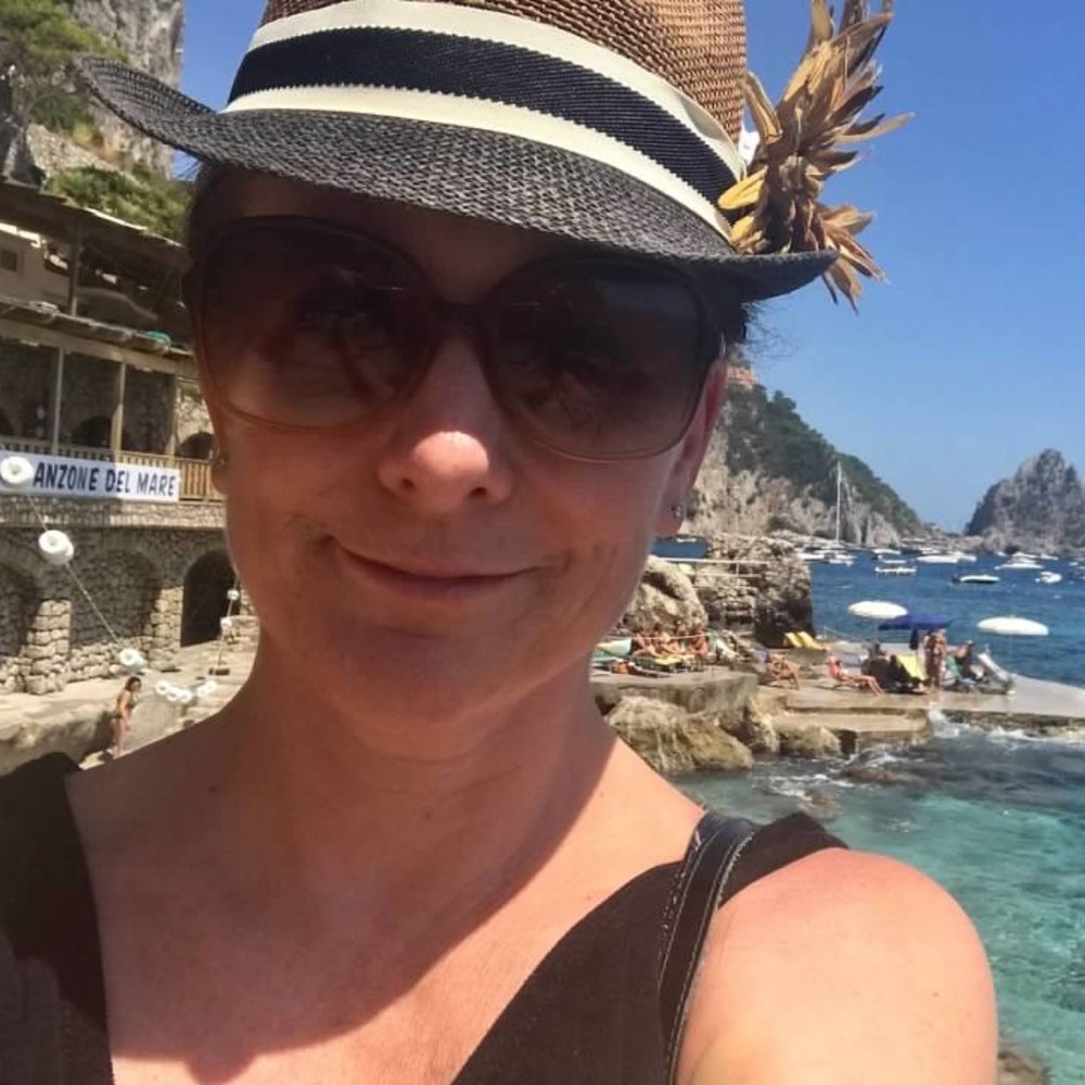 Meet your Posher, Rebecca